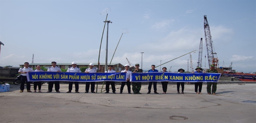 Hưởng ứng phong trào